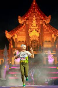 BIB: 102
                            <button type="button" onclick="openModal(22469703)" class="btn btn-primary btn-sm float-right btn-popup" data-toggle="modal" data-target=".modal-high-quality">
                        <i class="fas fa-shopping-cart"></i> Add to Cart
                    </button>
                                            <button type="button" onclick="isThisMe(22469703, true)" class="btn btn-success btn-sm float-right btn-popup btn-isme hidden" data-toggle="tooltip" data-placement="bottom" title="นี่คือรูปของคุณใช่ไหม คลิกที่นี่เพื่อเอาเข้าอัลบั้ม">
                        <i class="fas fa-plus"></i> Add to album
                    </button>
                    <button type="button" onclick="isThisMe(22469703, false)" class="btn btn-warning btn-sm float-right btn-popup btn-isnotme hidden">
                        <i class="fas fa-ban"></i> Remove from album
                    </button>